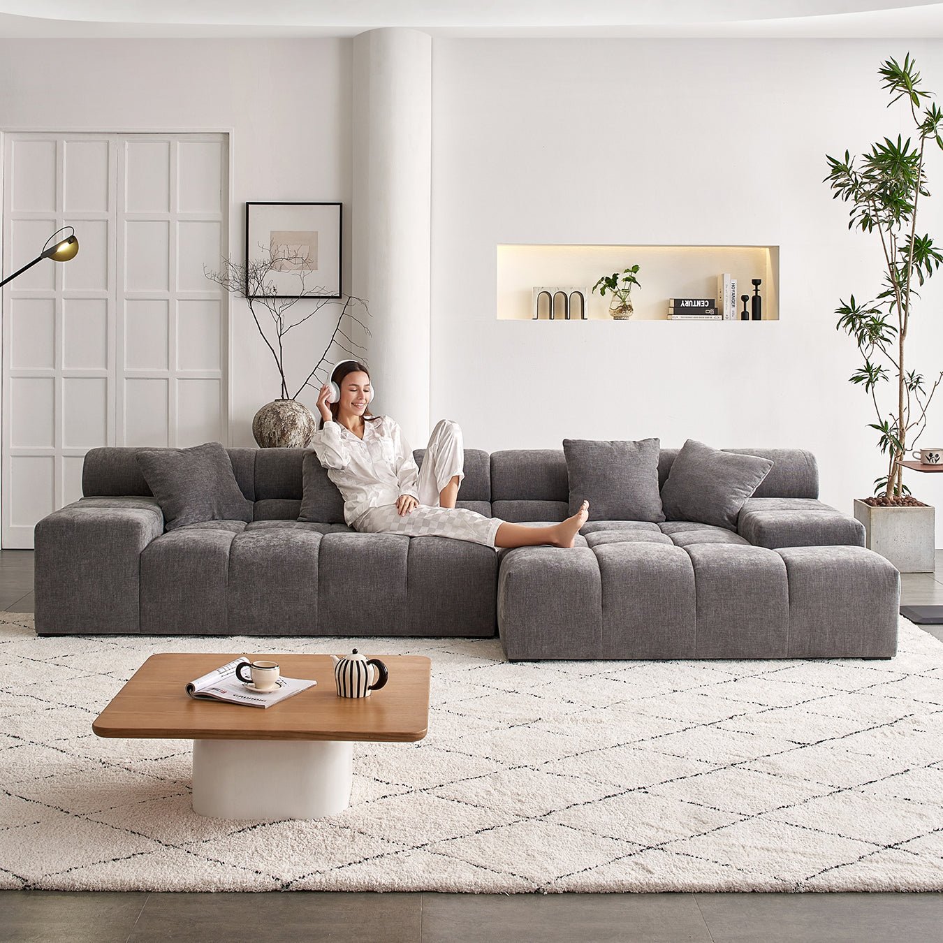 sectional - Amora Sectional - MC - Mario Capasa