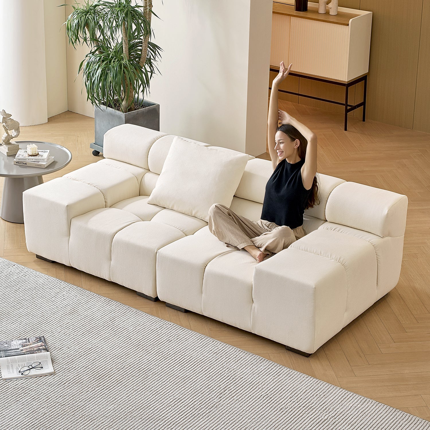 Sofa - Amora Sofa Low Arms - MC - Mario Capasa