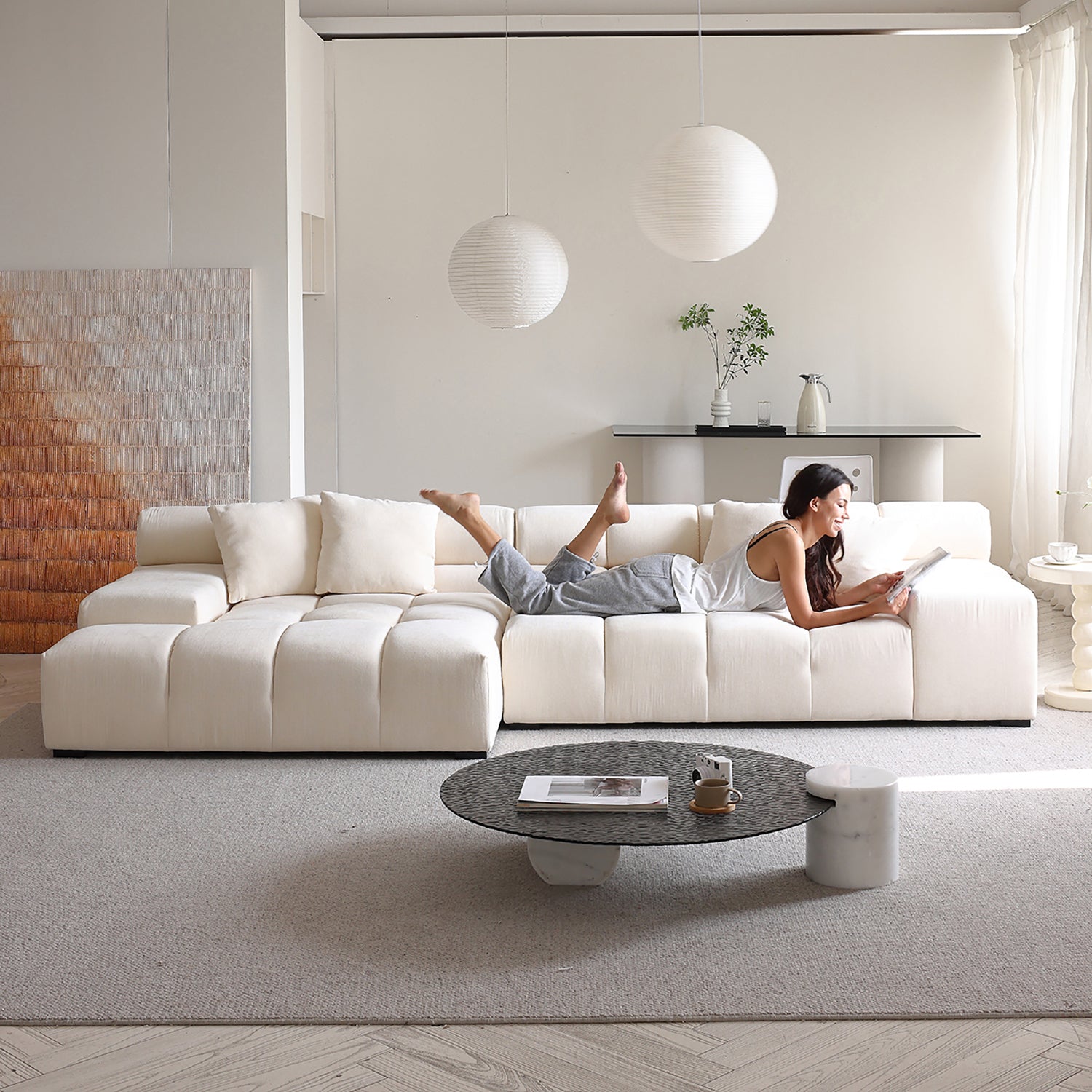 sectional - Amora Sectional - MC - Mario Capasa
