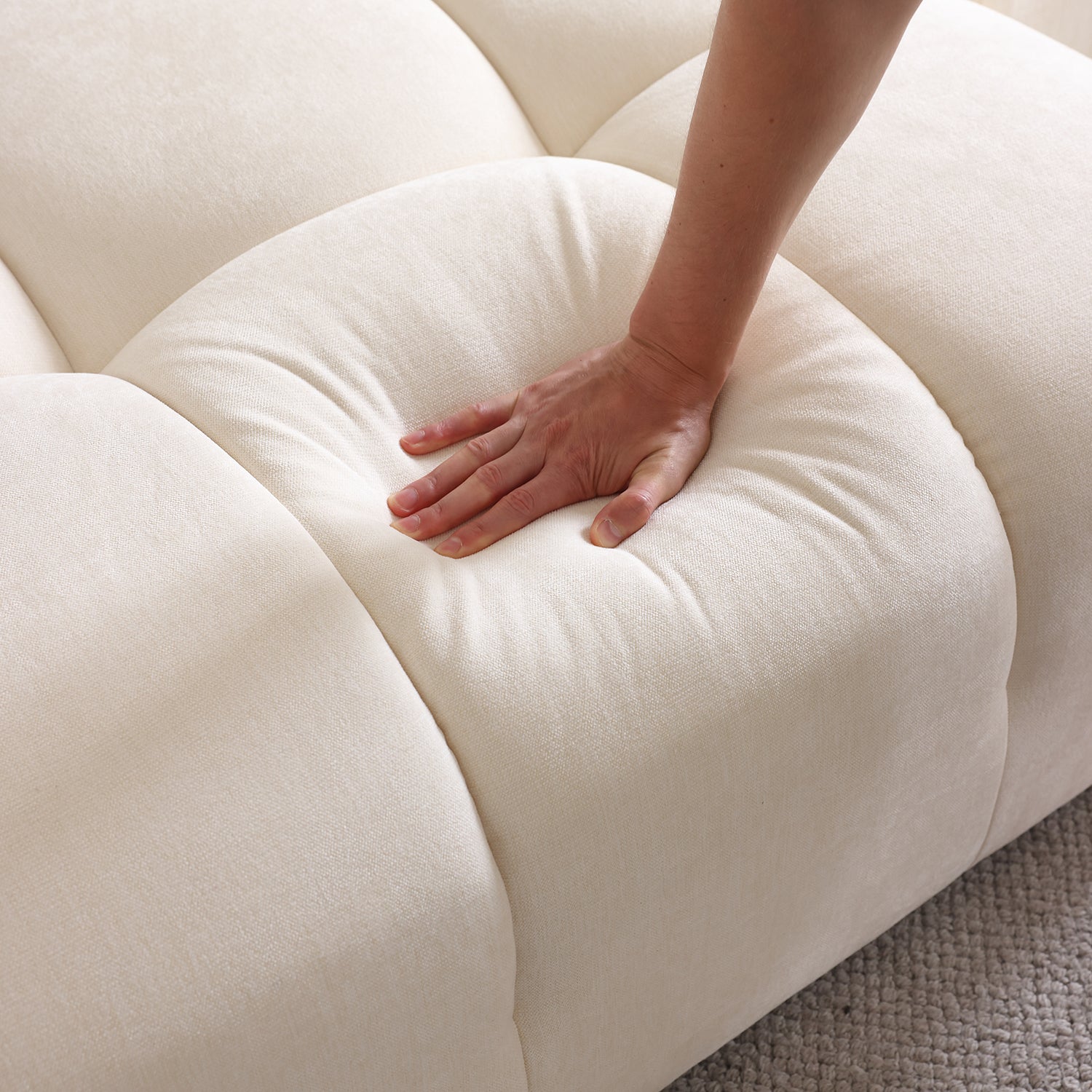 sectional - Amora Sectional - MC - Mario Capasa