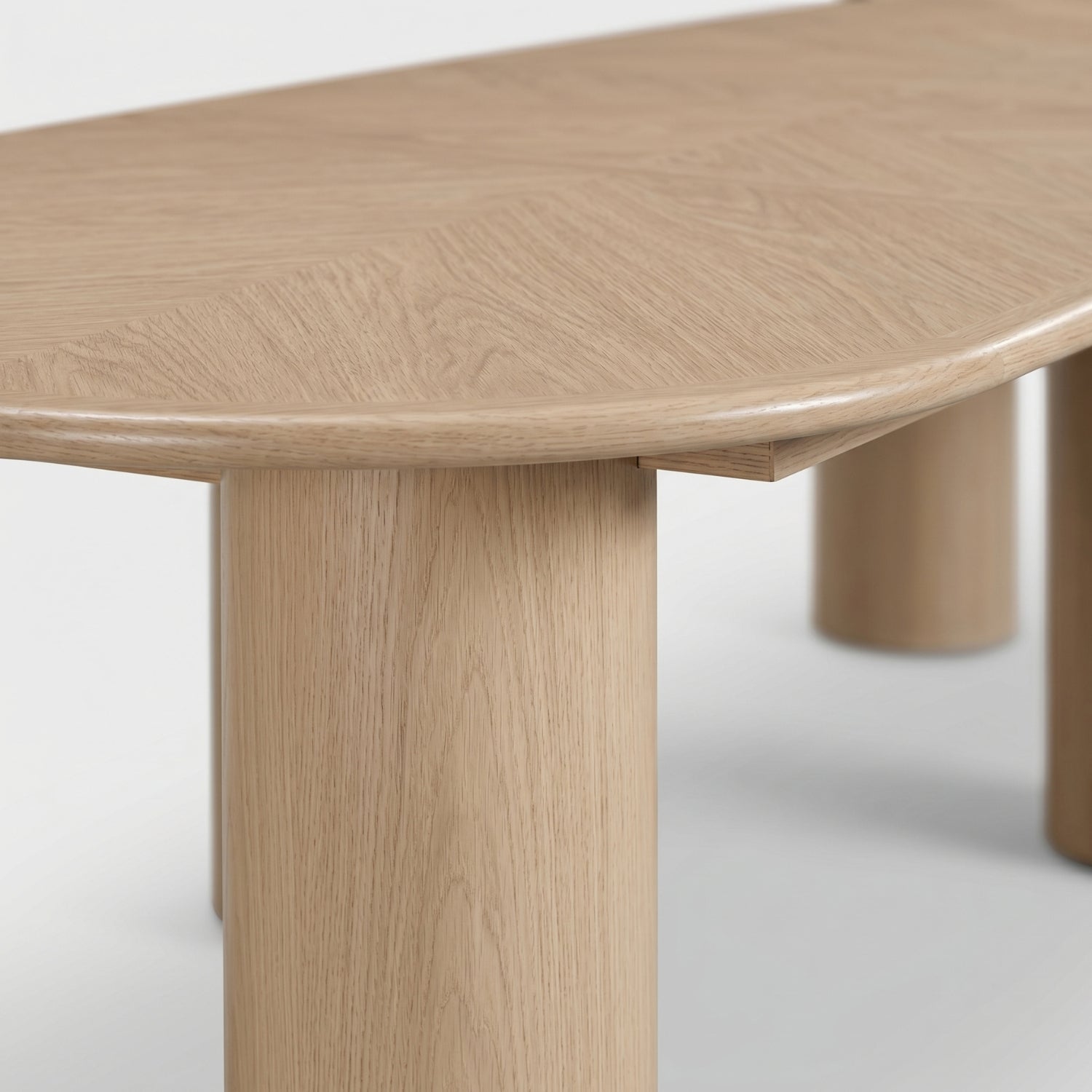 Soria Dining Table