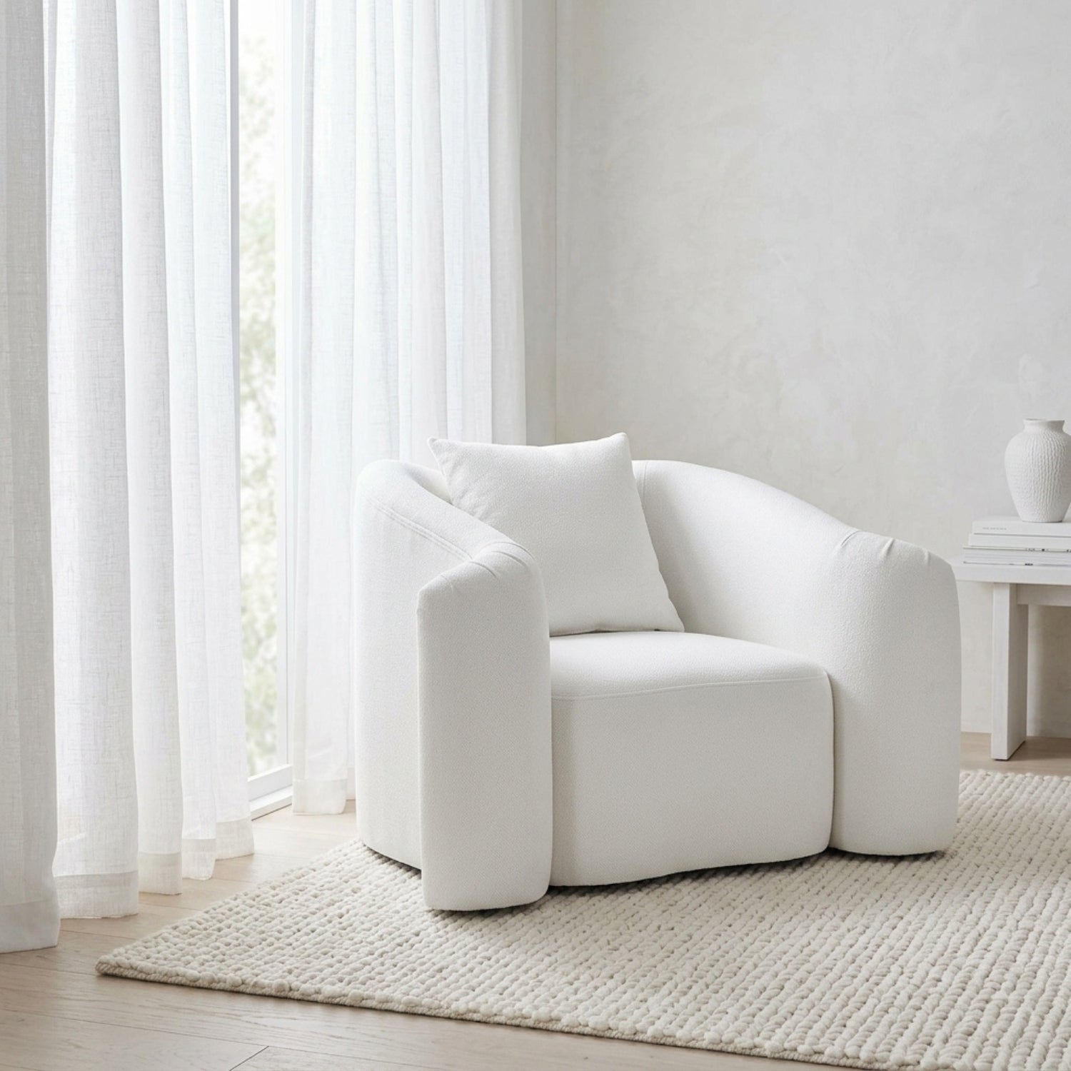 Rivano Accent Chair