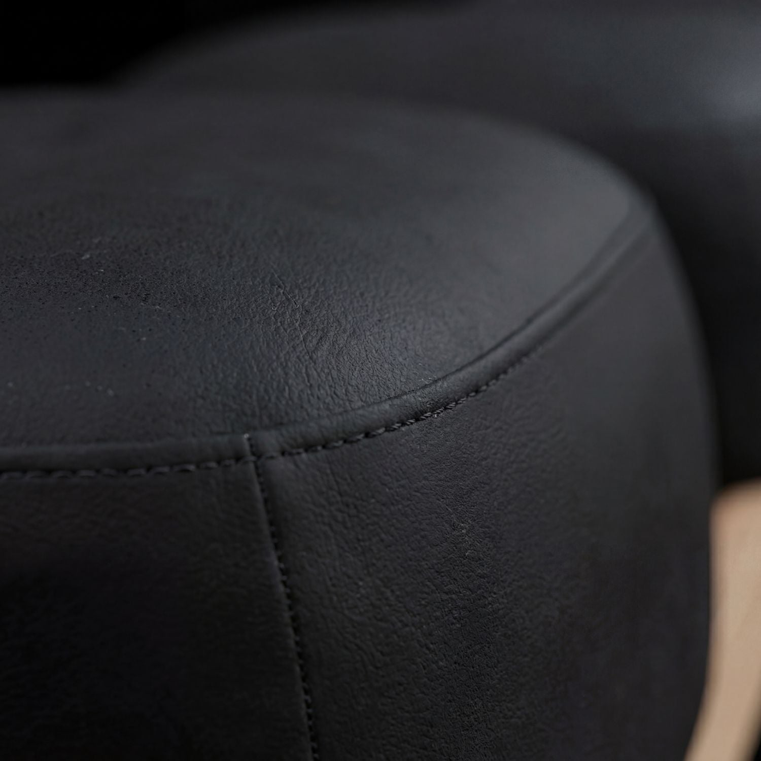 Thalo Bench