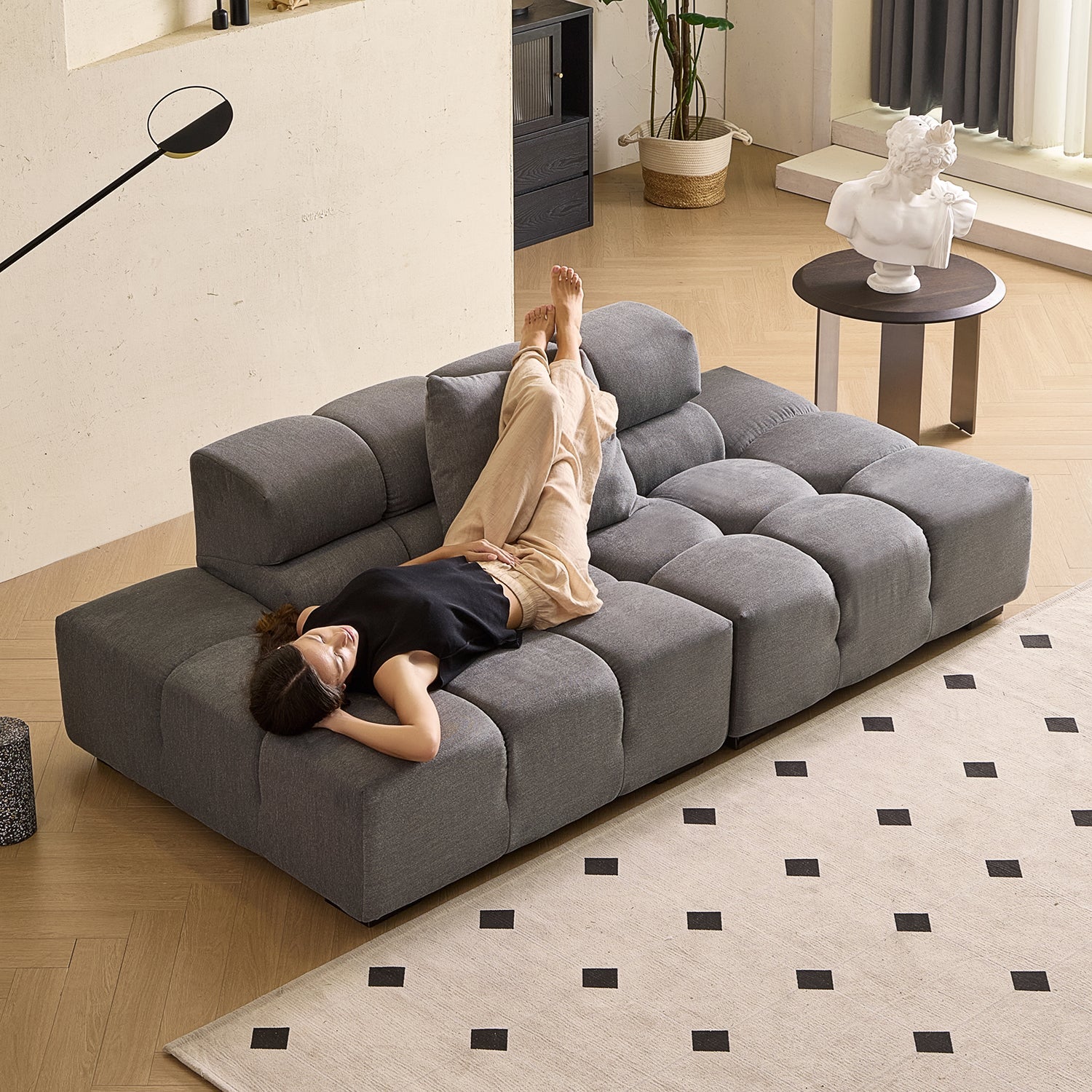 Sofa - Amora Sofa No Arms - MC - Mario Capasa