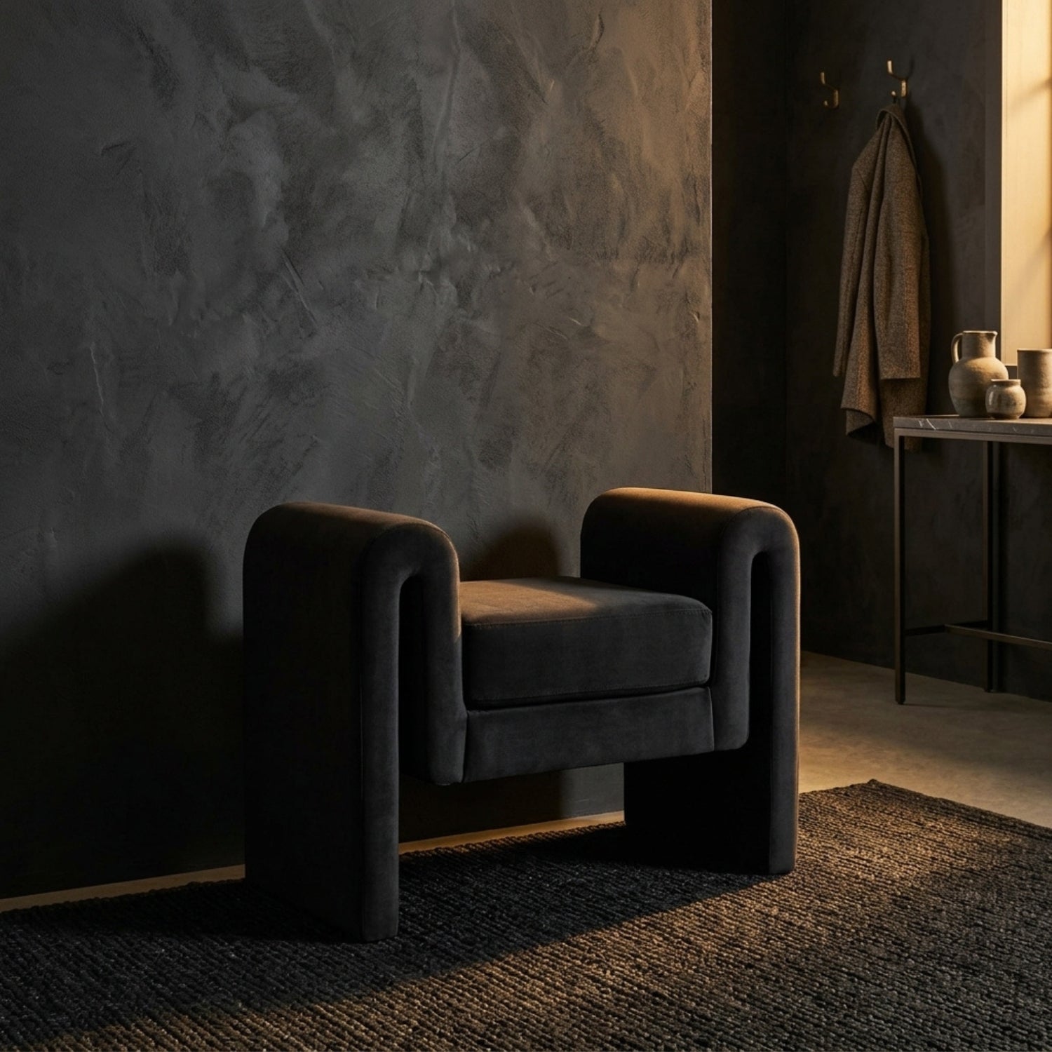 Looma Bench