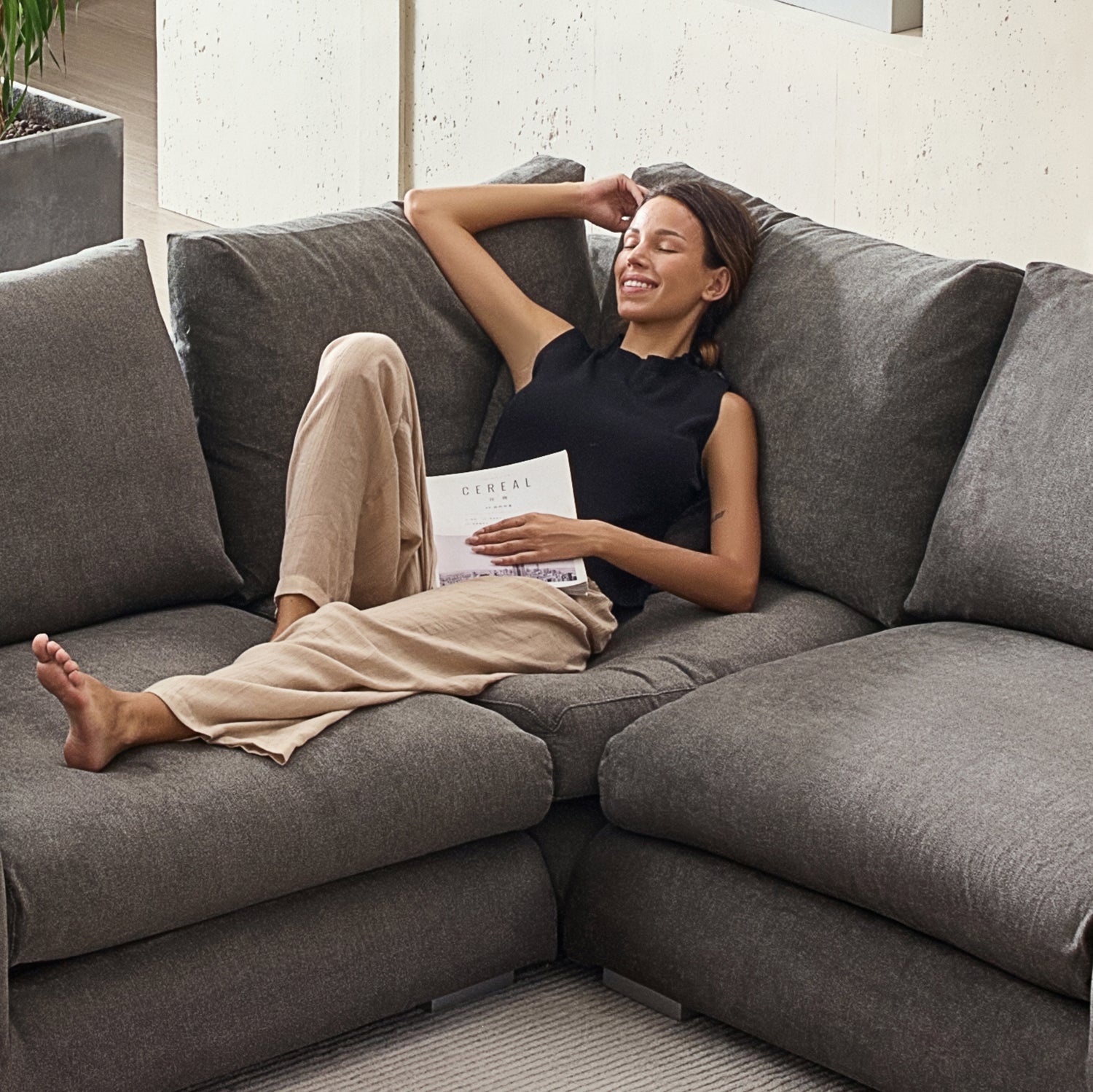 Sofa - Feathers L Sectional - MC - Mario Capasa