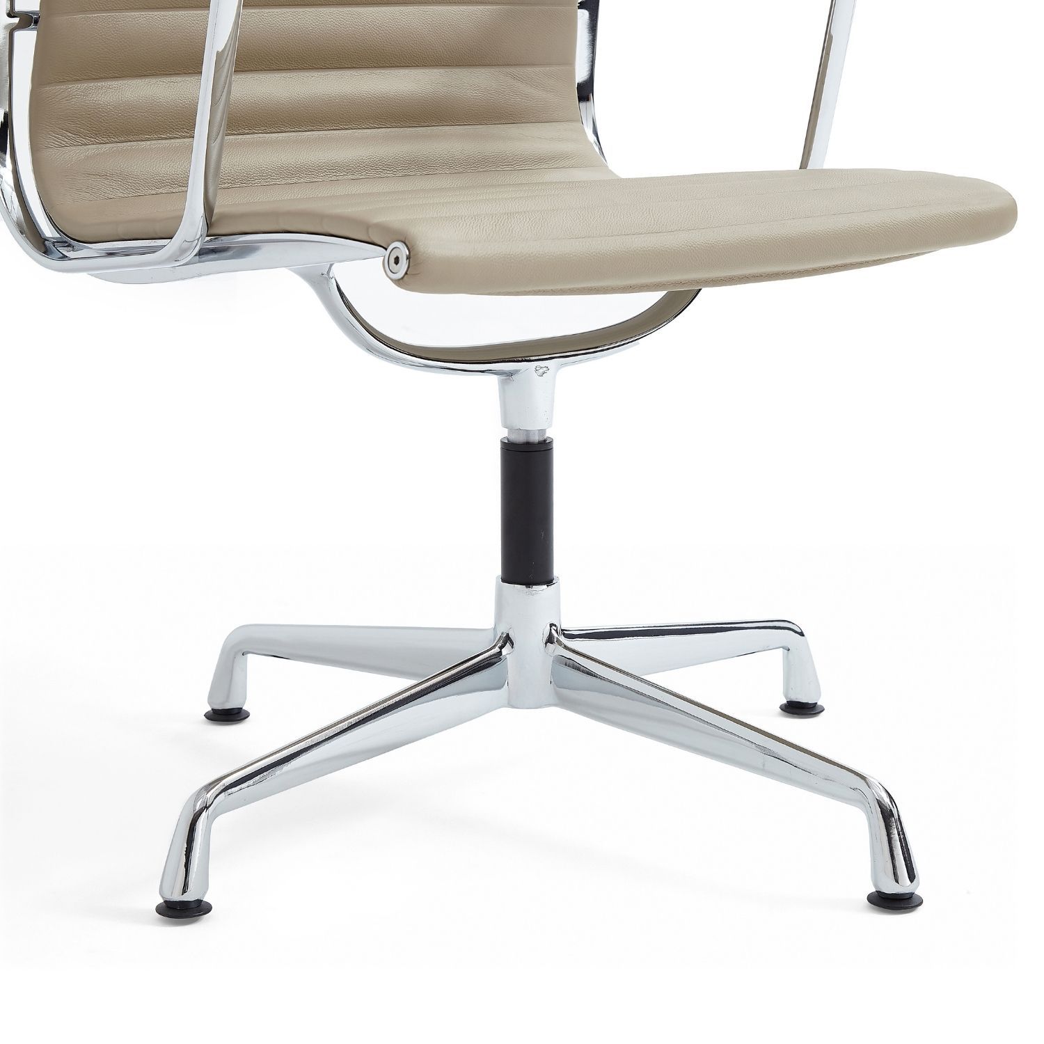 Officechair - Luta Office Chair - MC - Mario Capasa