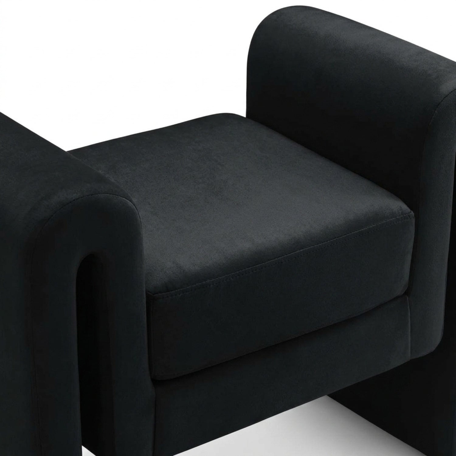 Looma Bench