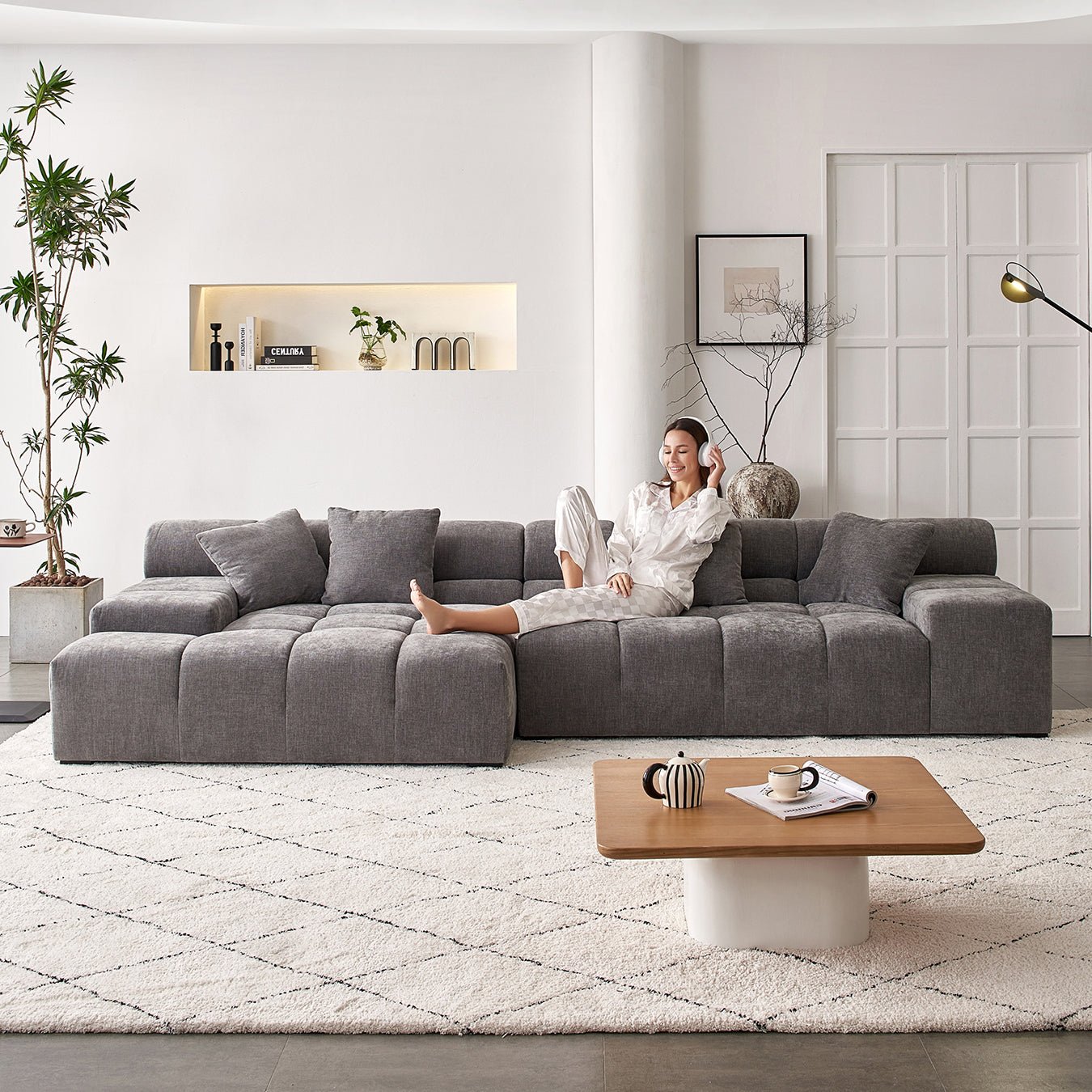 sectional - Amora Sectional - MC - Mario Capasa